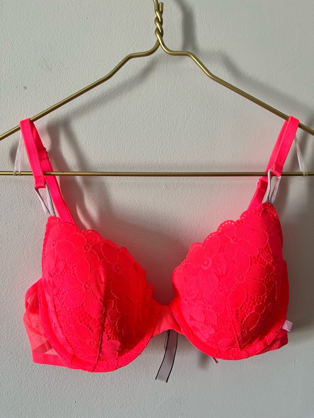 Victoria’s Secret Sexy T-Shirt Lace Underwire Bra Lightly Lined 38B Neon Orange